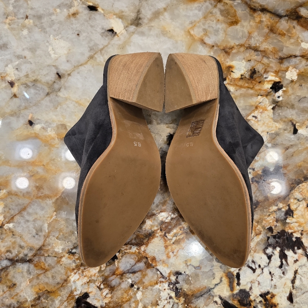 Jeffrey Campbell Favela Mules Dark Gray Suede Size 6.5 - Picture 5 of 9